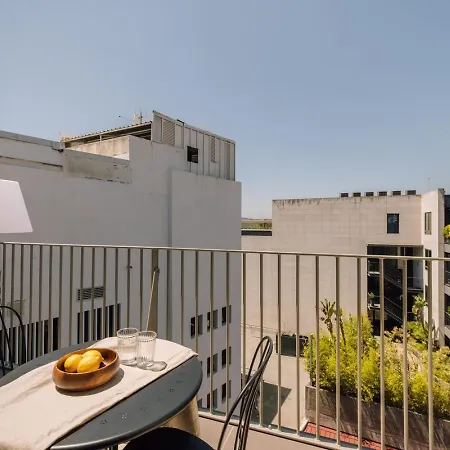 Apartament Sost - 2 Bedrooms And Shared Rooftop In Alcantara *