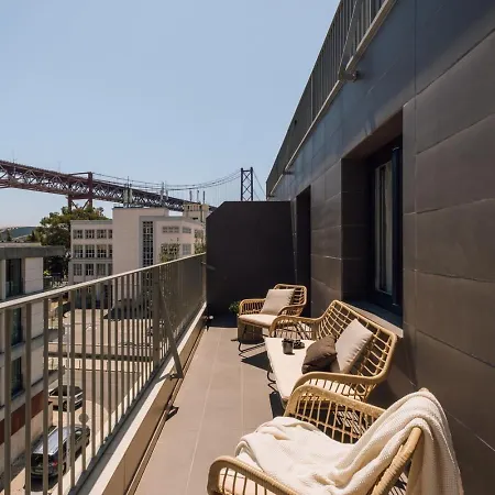 Sost - 2 Bedrooms And Shared Rooftop In Alcantara *
